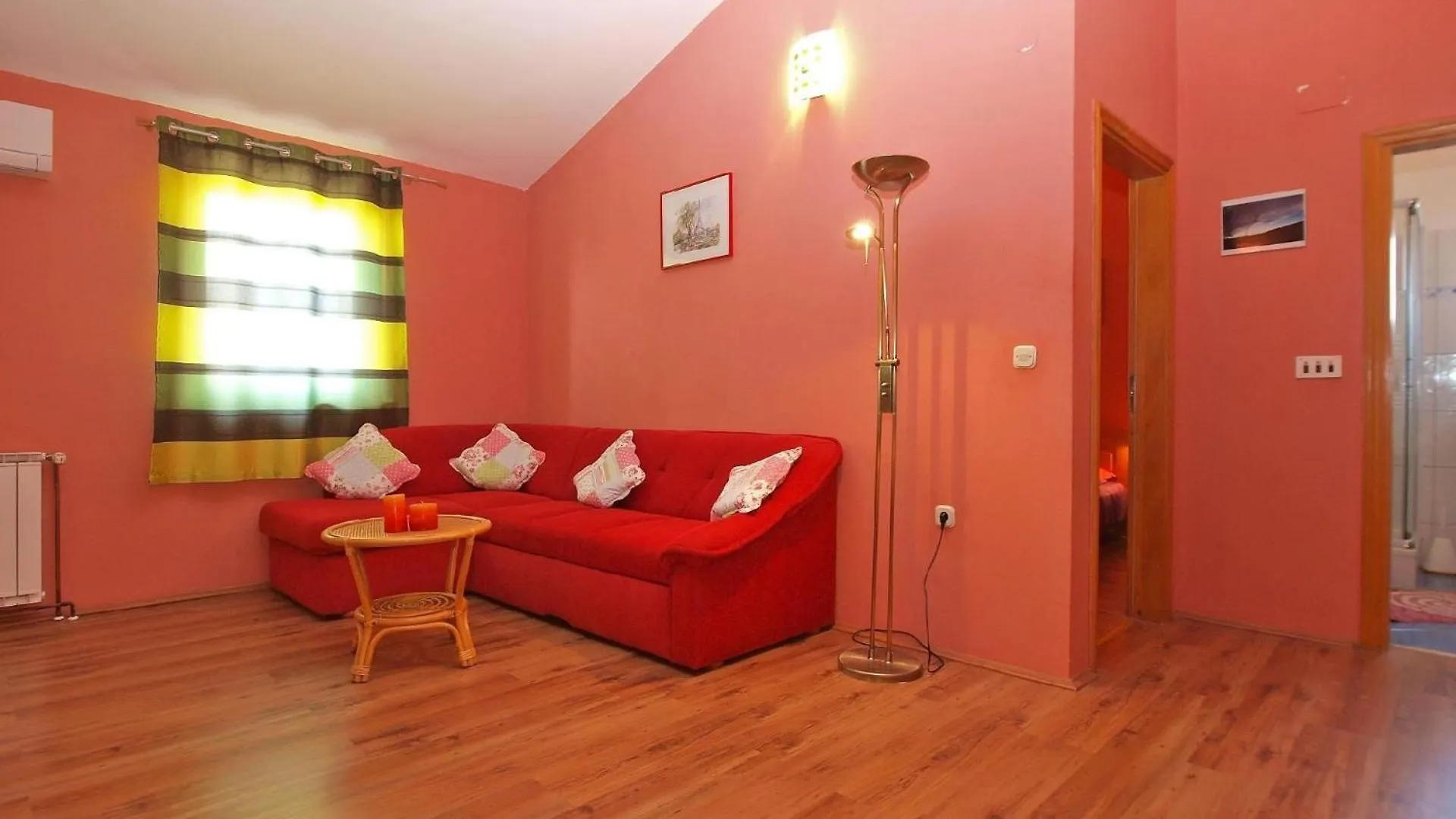 Apartment Ferienwohnung Fuer 4 Personen Ca 42 Qm In Pula, Istrien Istrische Riviera Croatia